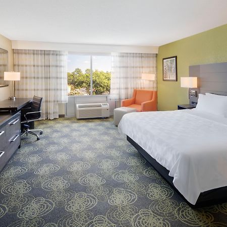 Holiday Inn University Area Charlottesville By Ihg Eksteriør billede
