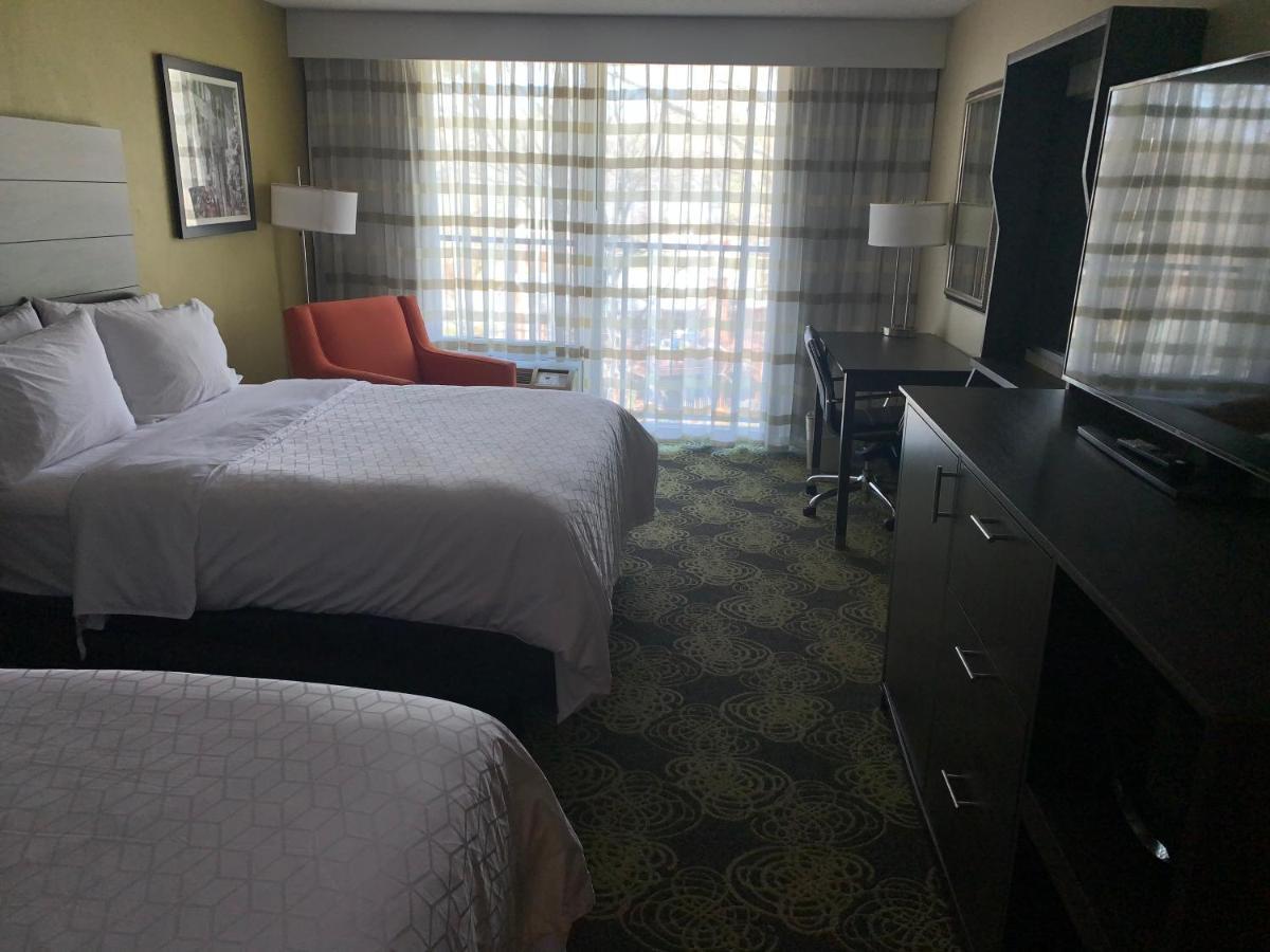 Holiday Inn University Area Charlottesville By Ihg Eksteriør billede