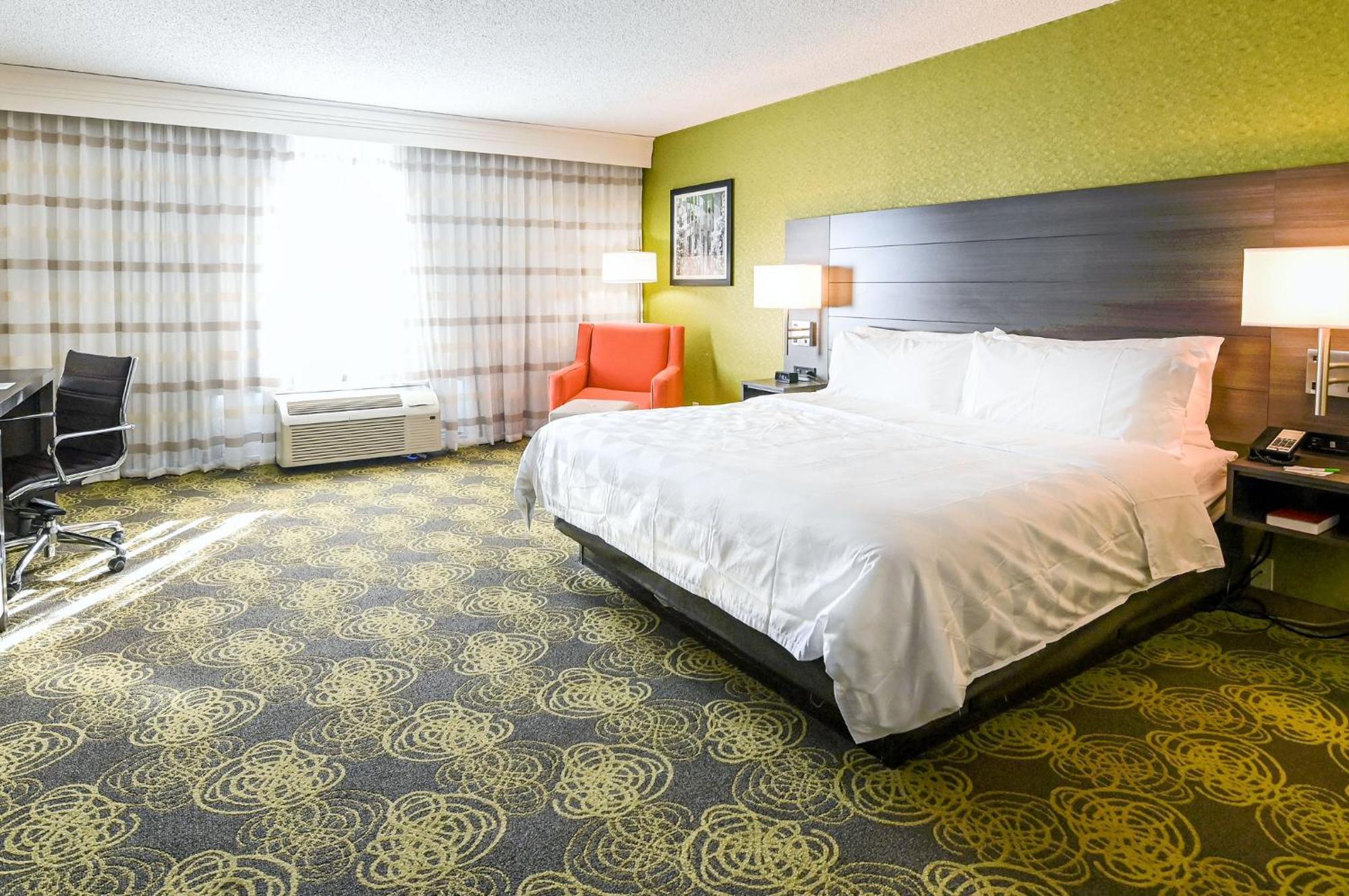 Holiday Inn University Area Charlottesville By Ihg Eksteriør billede