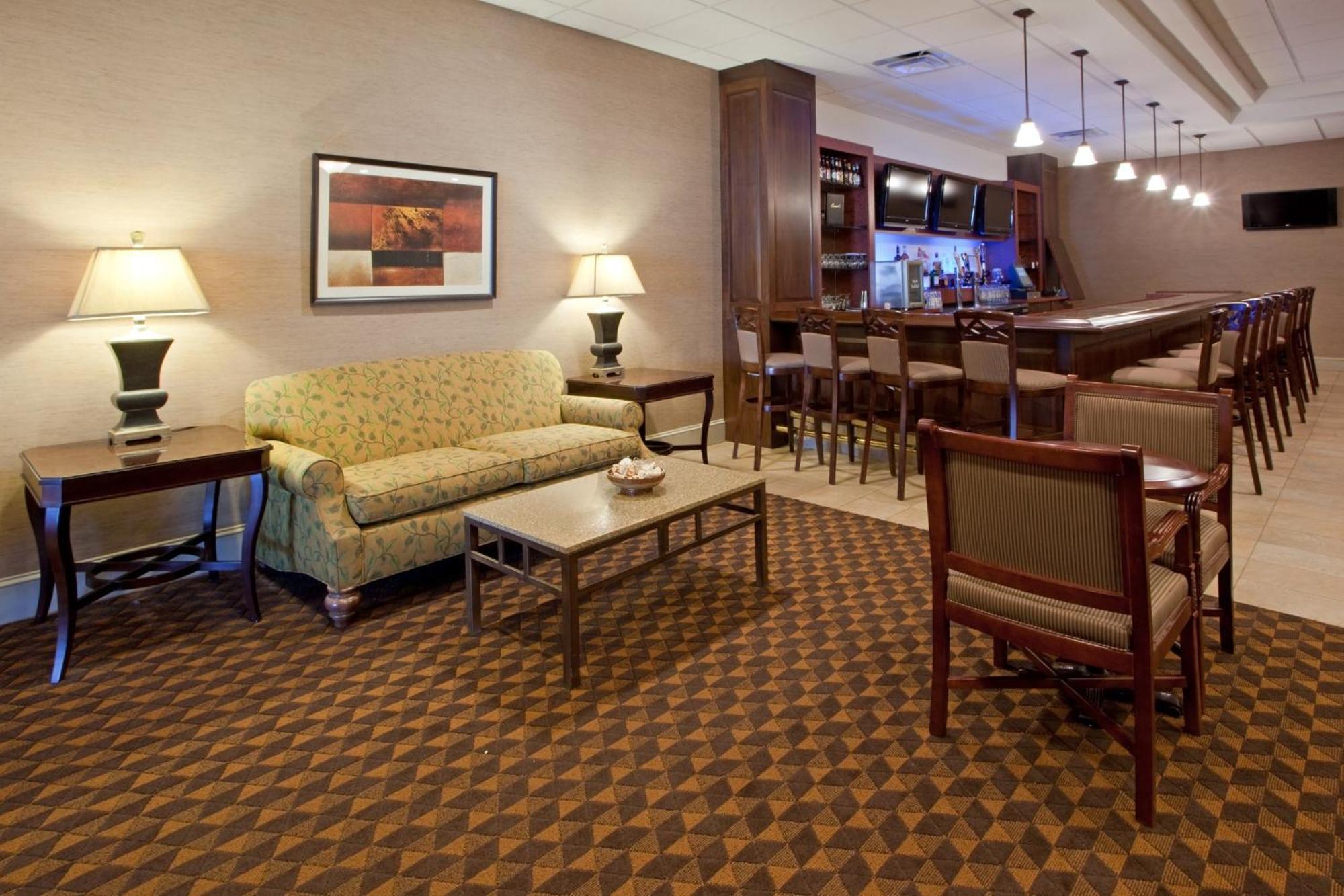 Holiday Inn University Area Charlottesville By Ihg Eksteriør billede