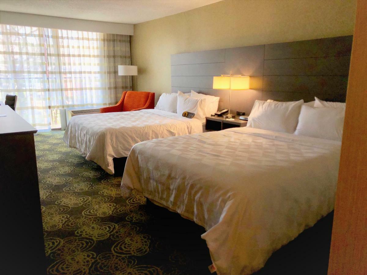Holiday Inn University Area Charlottesville By Ihg Eksteriør billede